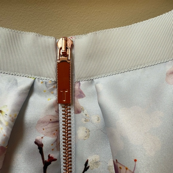 Ted Baker Floral A-Line Skirt in Light Blue - Picture 10 of 10